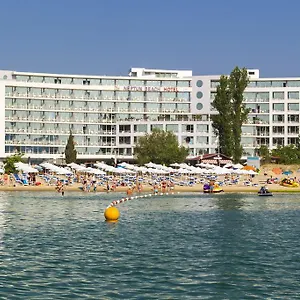 4* Semesteranläggning (resort) Neptun